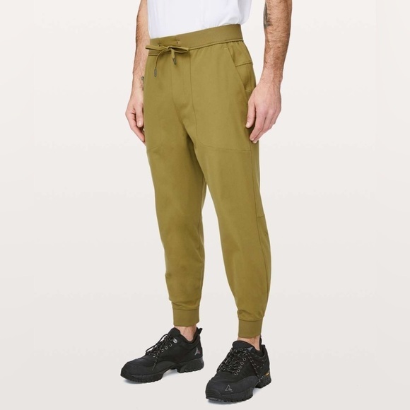 lululemon athletica Other - Lululemon ABC Jogger Commuter Pants in Warpstreme Mossy Green Size S